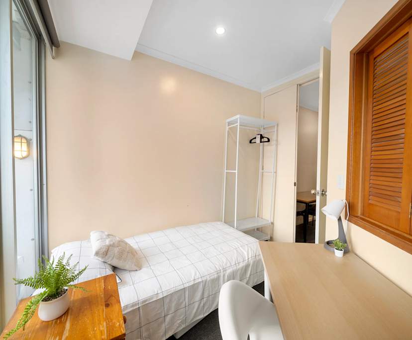 $320, Flatshare, 3 bathrooms, Carlton VIC 3053