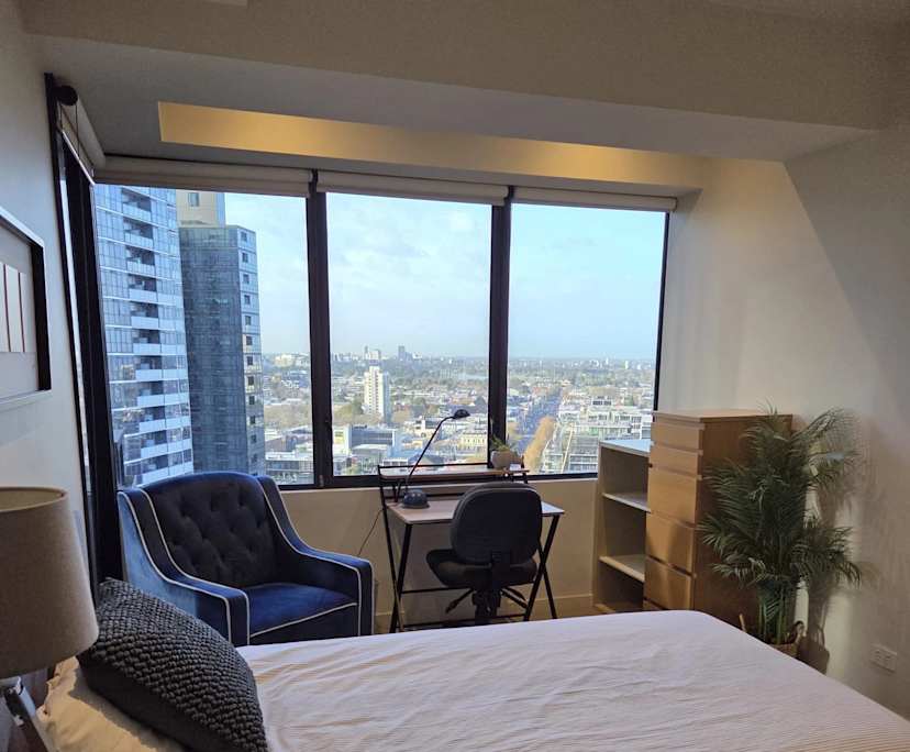 Furnished room with own bathroom