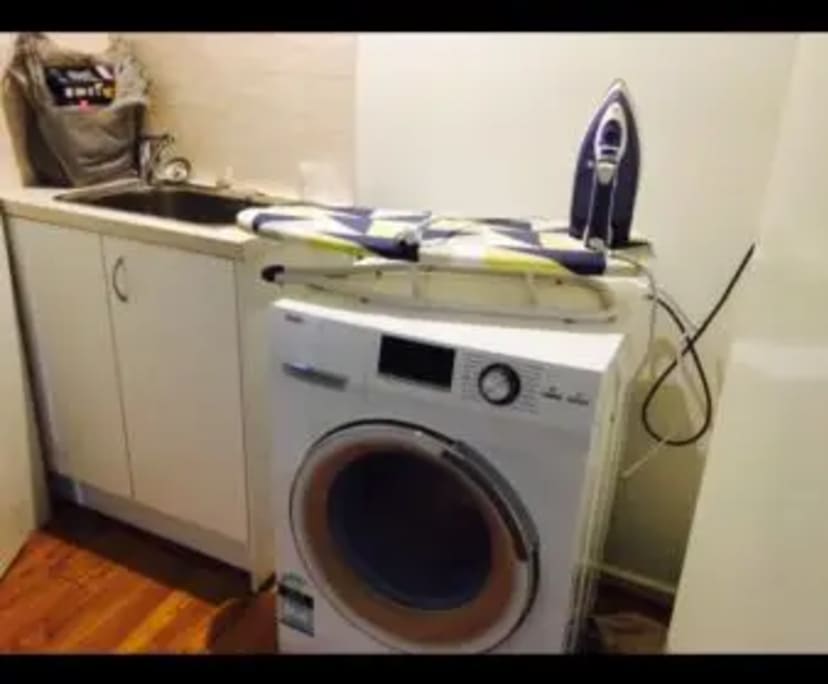 $300, Share-house, 4 bathrooms, Kingsbury VIC 3083