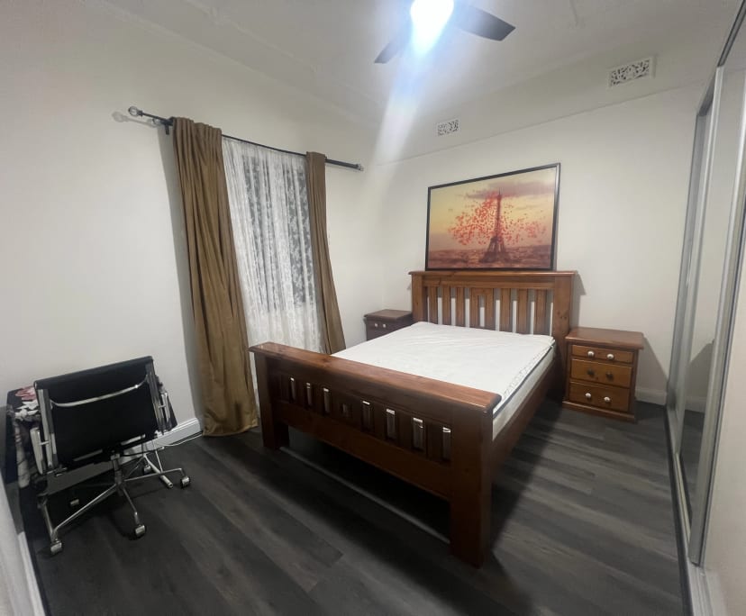 Furnished room in a share house