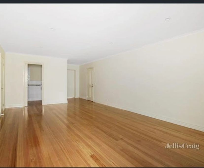 Unfurnished room with own bathroom