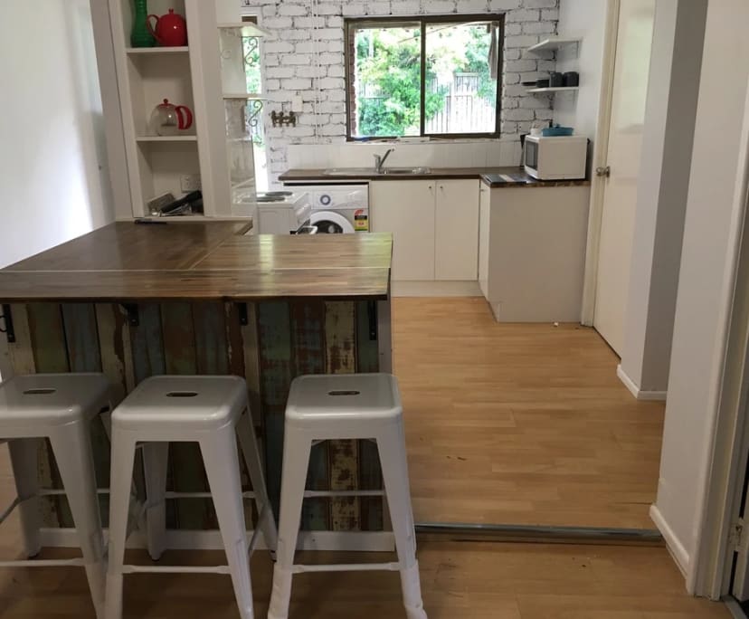 Room in a share house