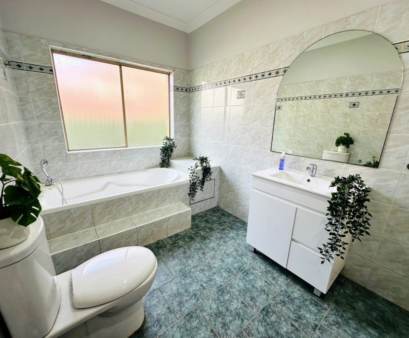 $245, Share-house, 6 bathrooms, Wentworthville NSW 2145