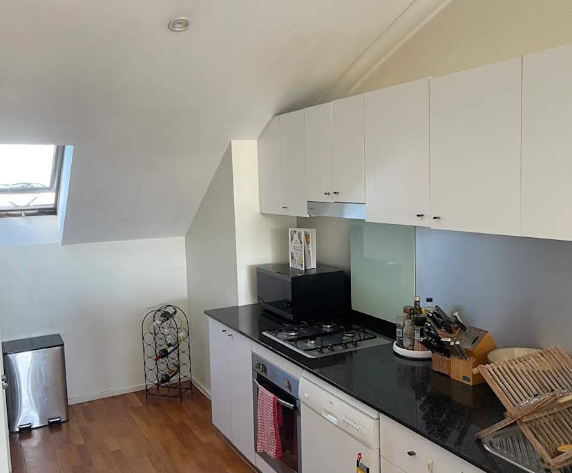 Whole property with 2 rooms for rent