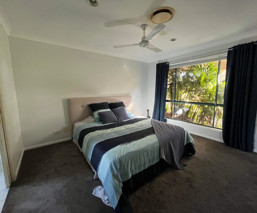 $250, Share-house, 4 bathrooms, Coombabah QLD 4216