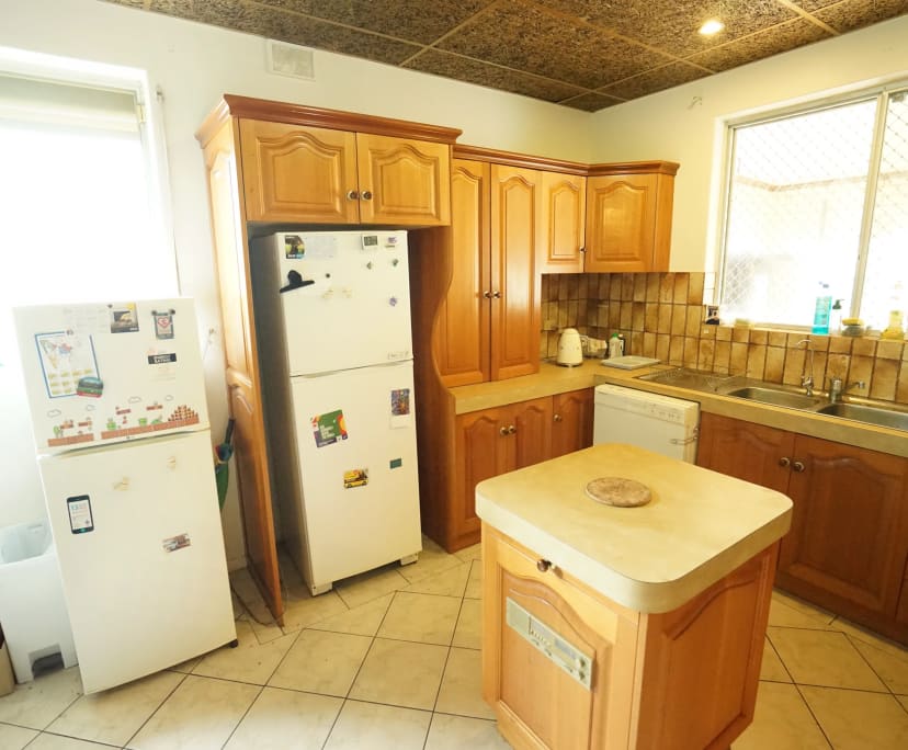 $240, Share-house, 4 bathrooms, Beverley SA 5009