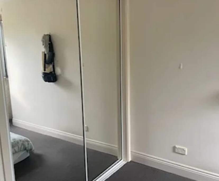 $240, Flatshare, 3 bathrooms, Saint Lucia QLD 4067