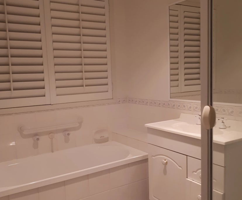 Room for Rent in Narre Warren, Melbourne 190, Fur...