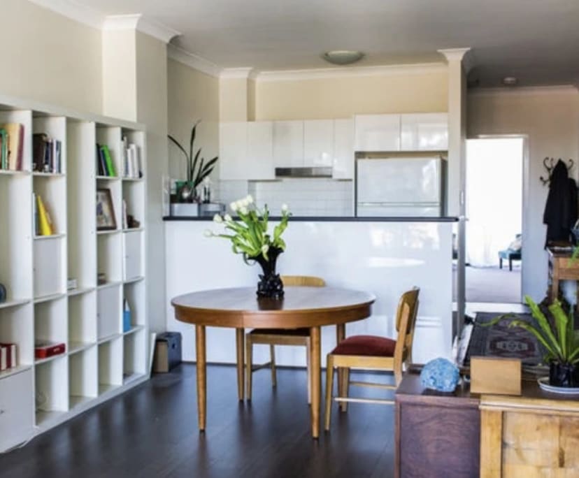 Whole Property for Rent in Stanmore, Sydney 800,