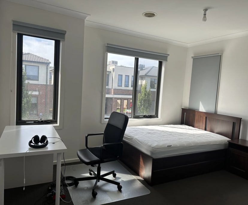 propertyImage