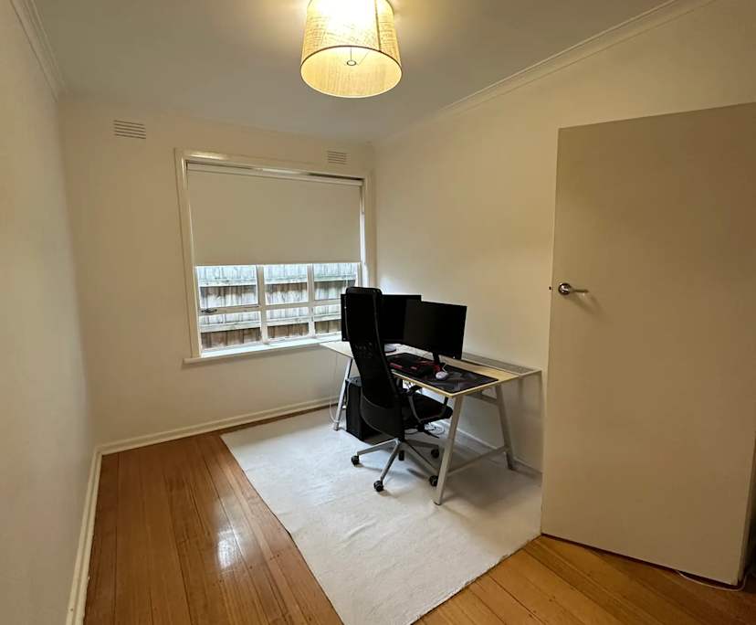 Unfurnished room in a share house