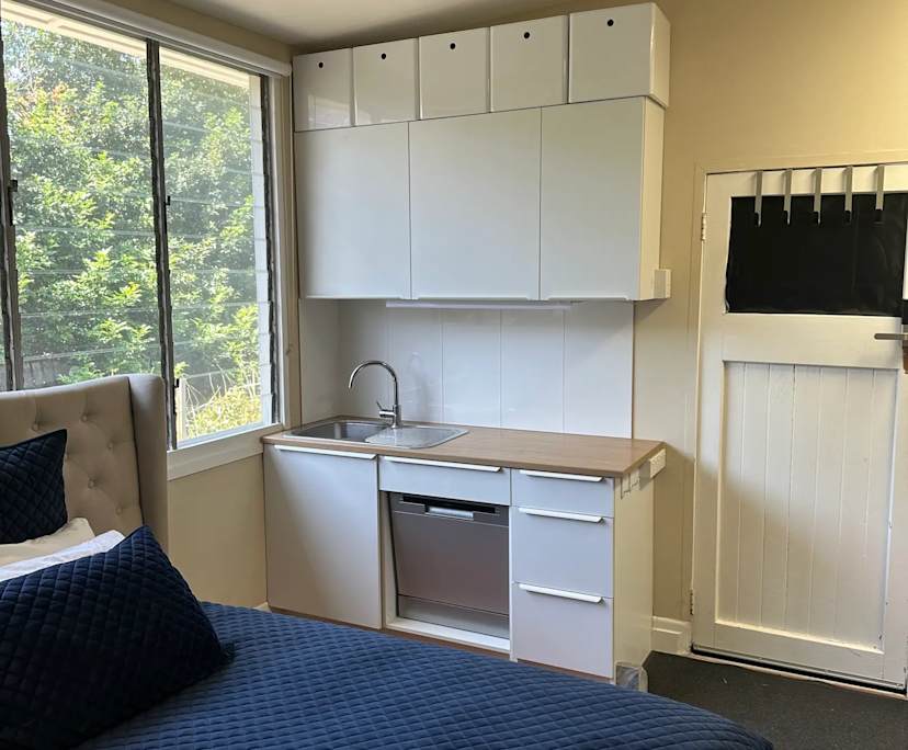Room granny flat for rent