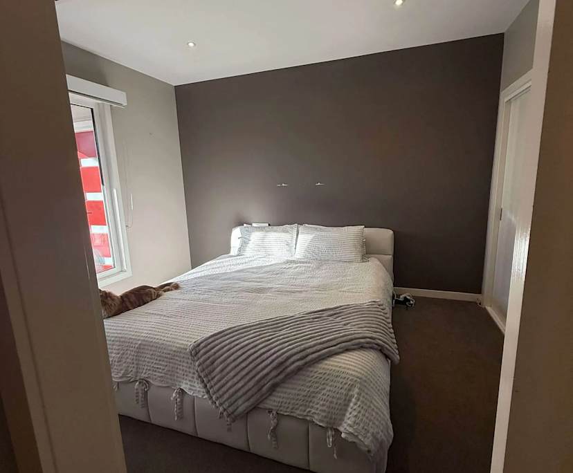 Unfurnished room with own bathroom