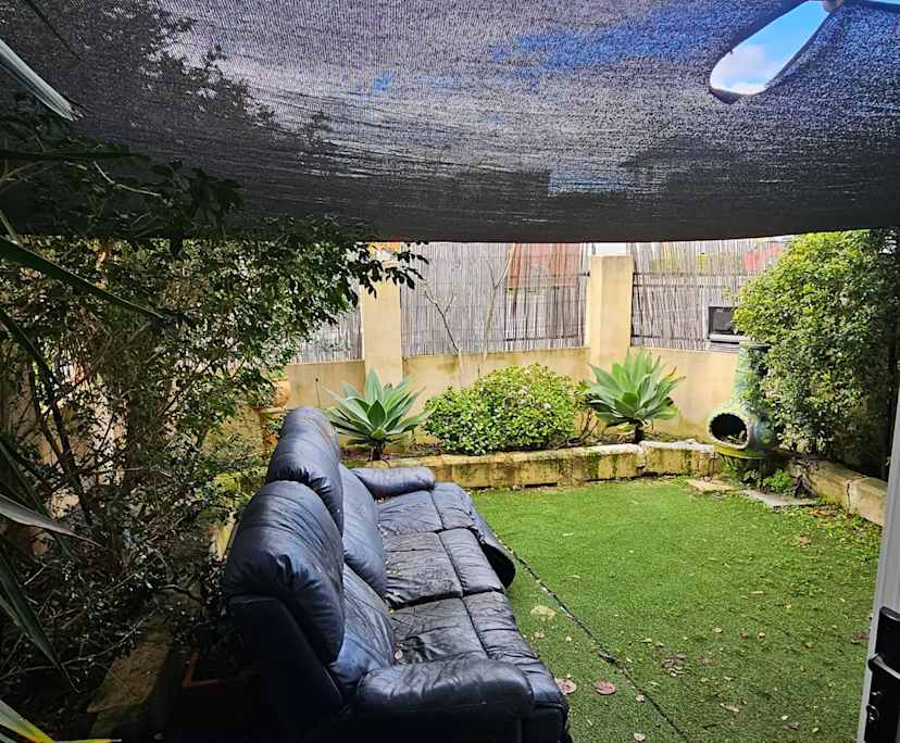 $325, Share-house, 2 bathrooms, Como WA 6152