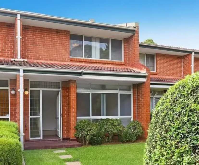 Unfurnished room in a share house