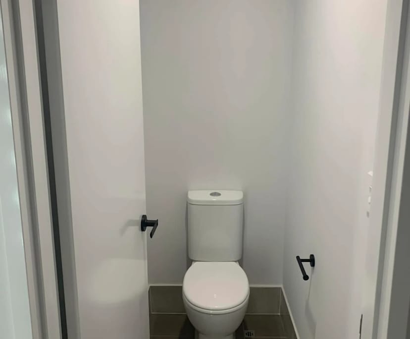 Unfurnished room in a share house