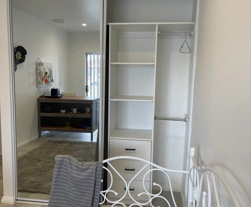 Furnished room studio flat for rent