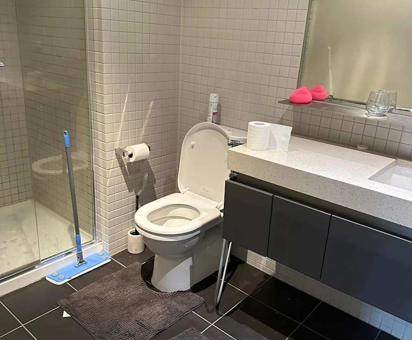 $410, Flatshare, 2 bathrooms, Port Melbourne VIC 3207