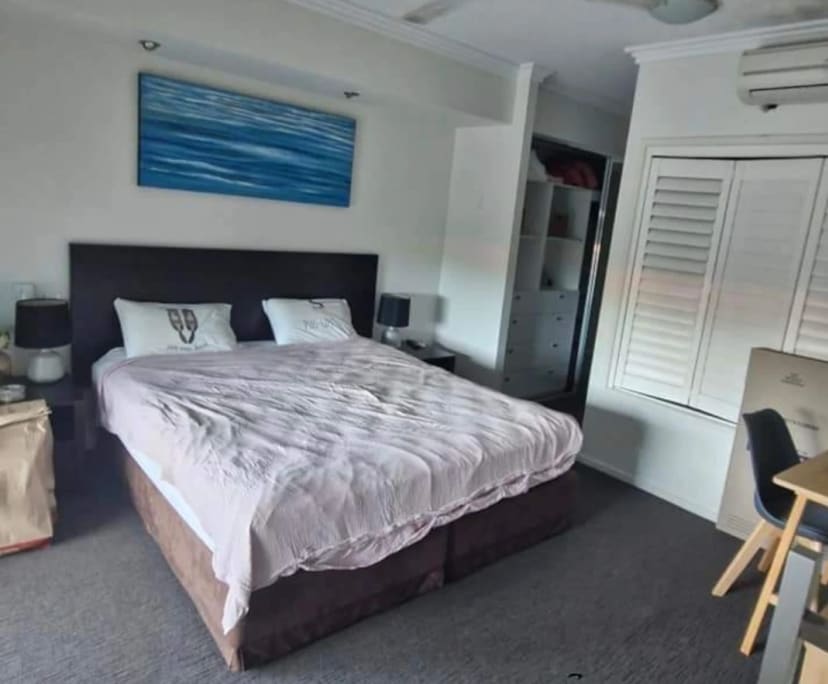 Furnished room with own bathroom