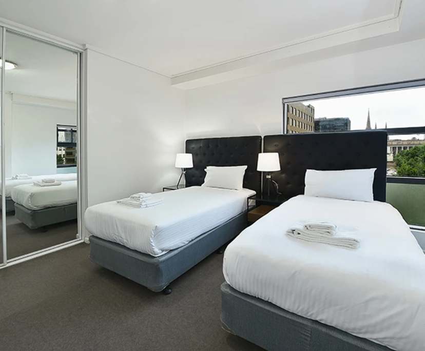 $960, Whole-property, 2 bathrooms, Melbourne VIC 3000