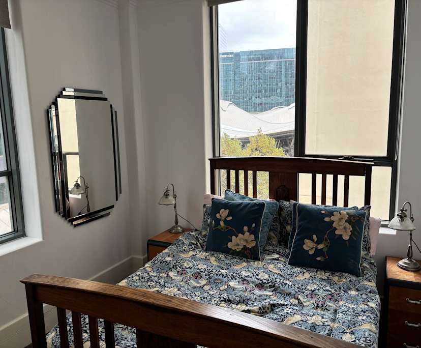 Furnished room in a flatshare