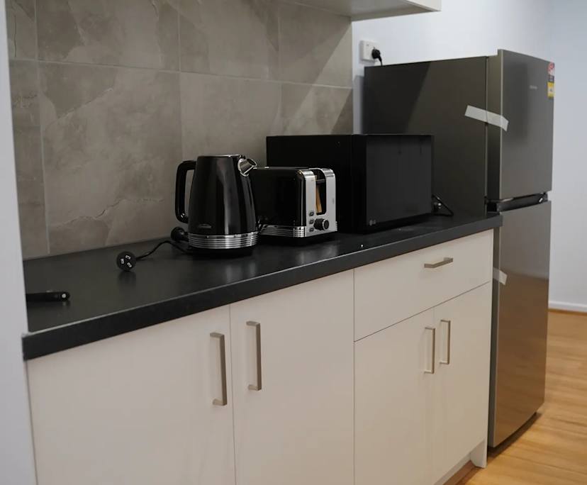 $400-420, Share-house, 3 rooms, Dandenong North VIC 3175, Dandenong North VIC 3175