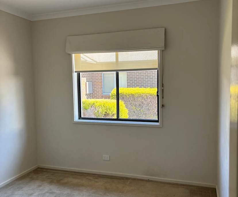 $250, Share-house, 4 bathrooms, Forde ACT 2914