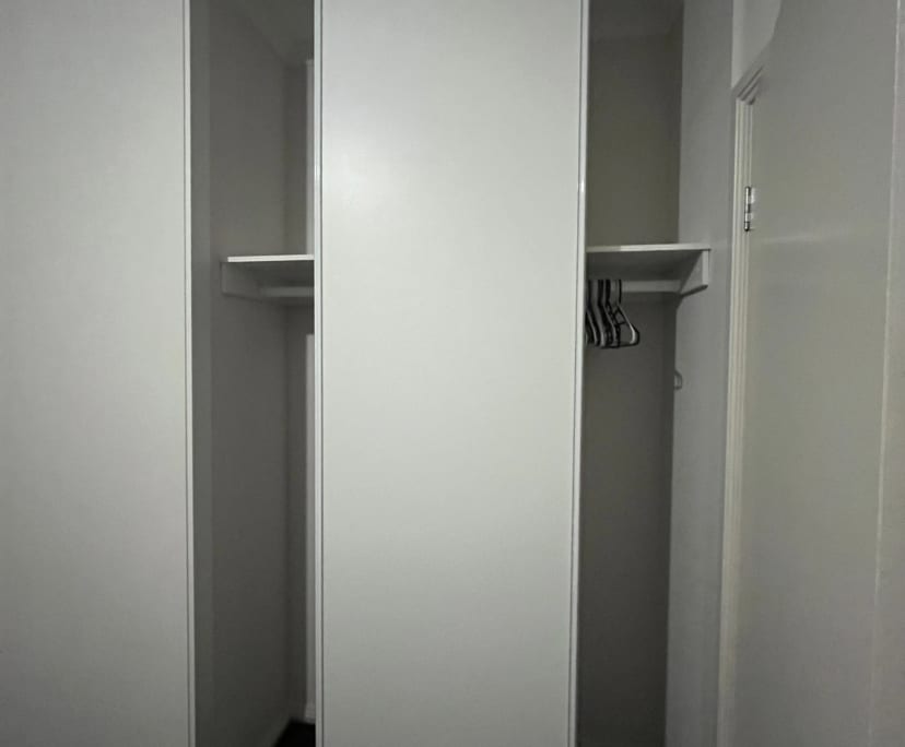 Room in a share house