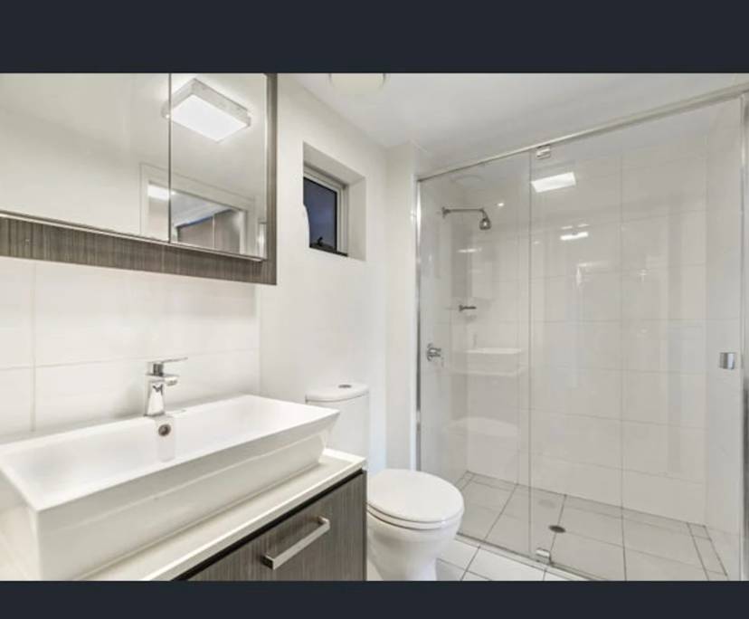 $400, Flatshare, 2 bathrooms, Saint Lucia QLD 4067