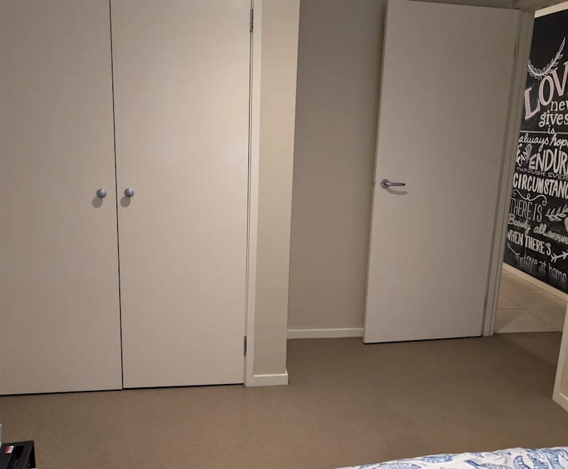 $200, Share-house, 4 bathrooms, Manor Lakes VIC 3024