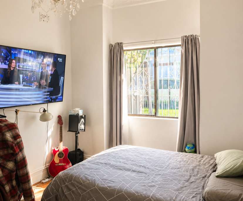 Unfurnished room in a share house