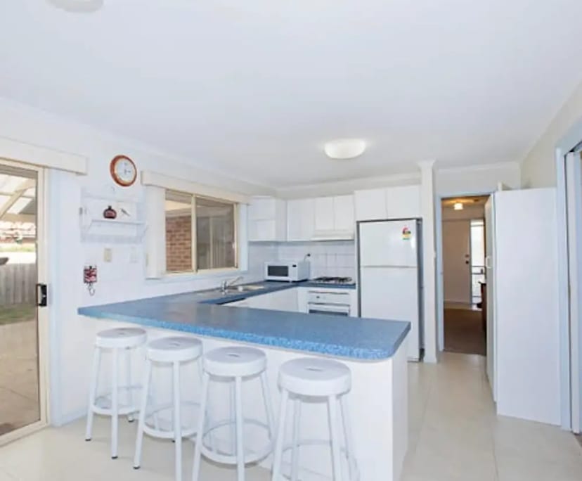 $300, Share-house, 2 rooms, Grovedale VIC 3216, Grovedale VIC 3216