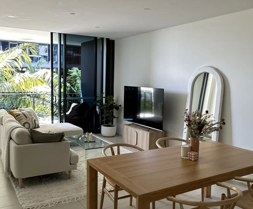 Unfurnished room with own bathroom