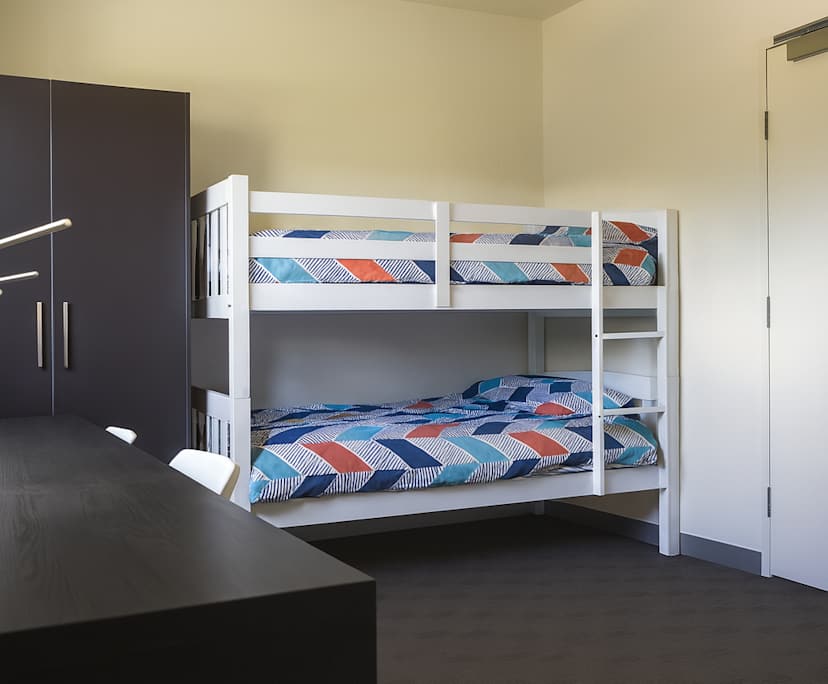 Furnished room in a share house