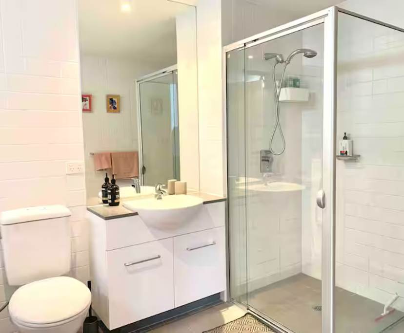 $690, Flatshare, 2 bathrooms, Zetland NSW 2017