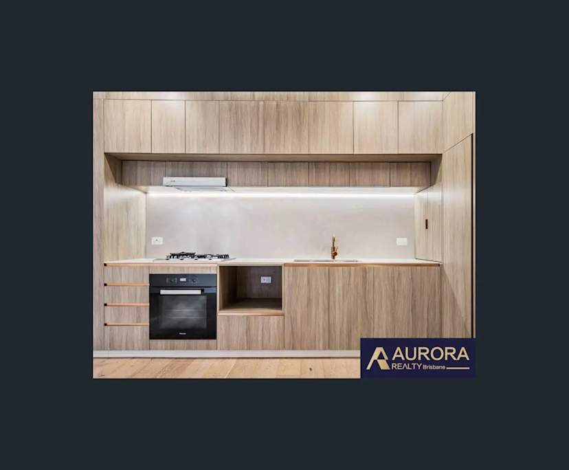 Unfurnished room with own bathroom