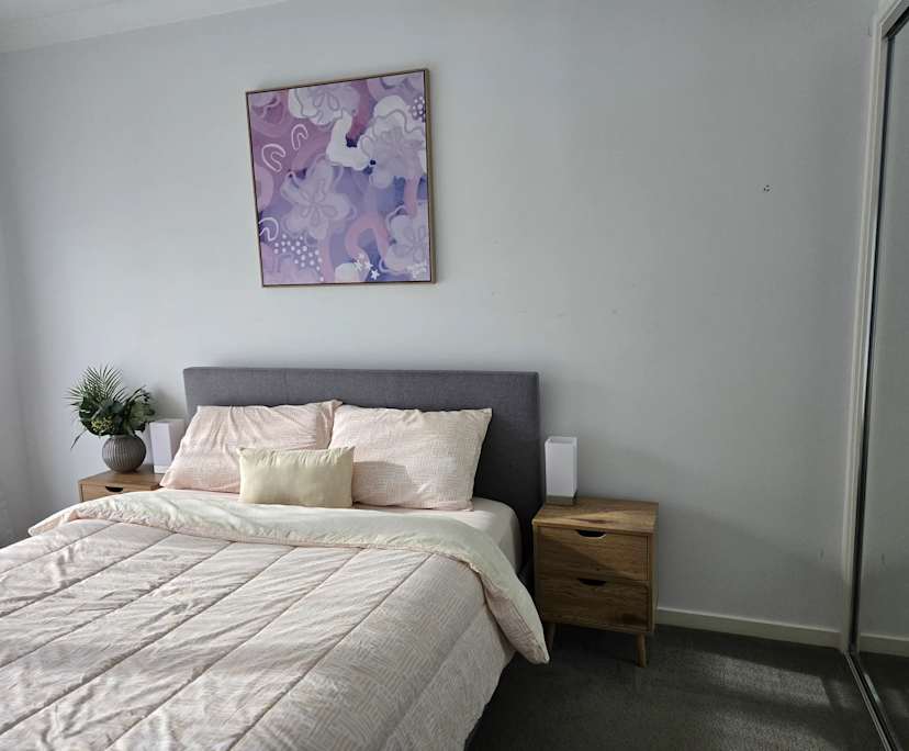 $350, Share-house, 3 bathrooms, Hope Island QLD 4212