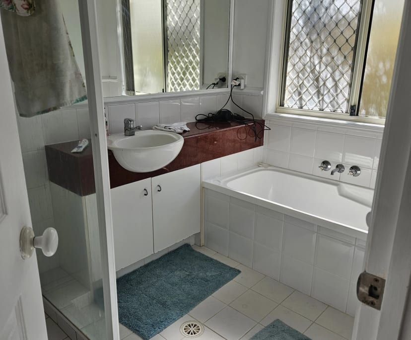 $300, Share-house, 2 rooms, Merrimac QLD 4226, Merrimac QLD 4226