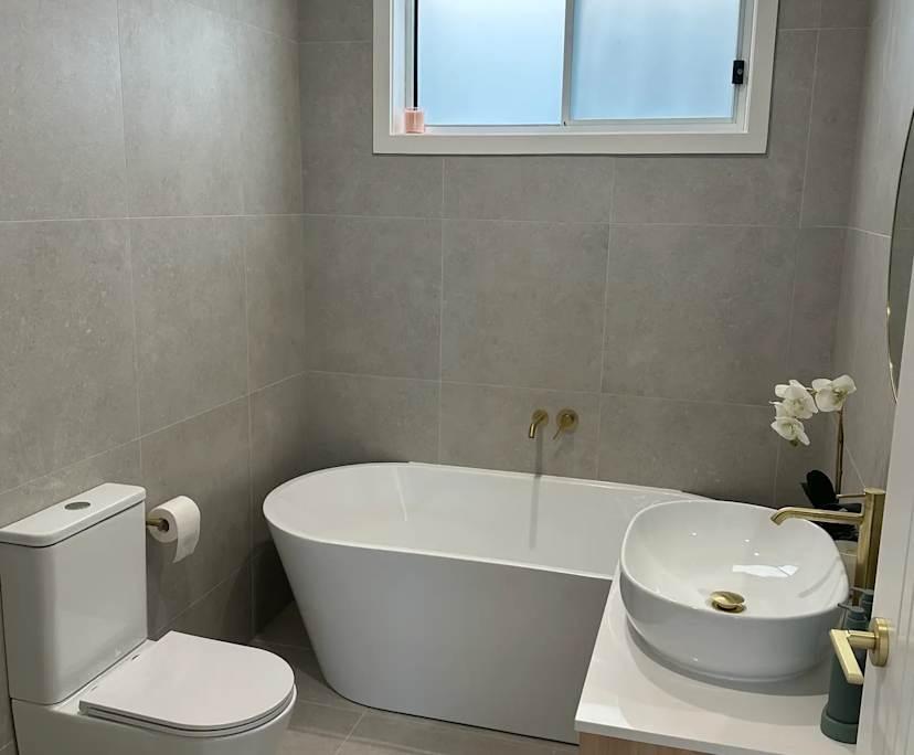 $300, Share-house, 4 bathrooms, Wadalba NSW 2259