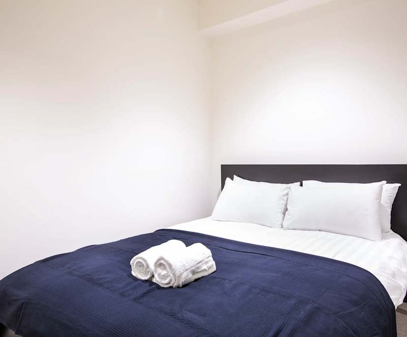 $800, Whole-property, 2 bathrooms, Melbourne VIC 3000