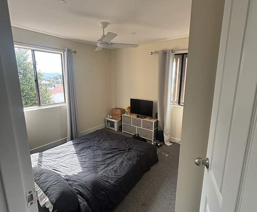 Furnished room with own bathroom