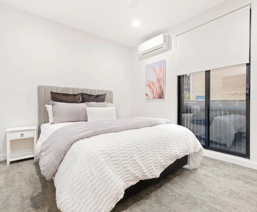 Studio for Rent in Cremorne, Sydney 750, Furnishe...