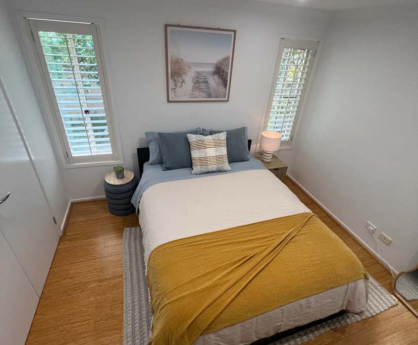 $340, Student-accommodation, 6 bathrooms, Molendinar QLD 4214