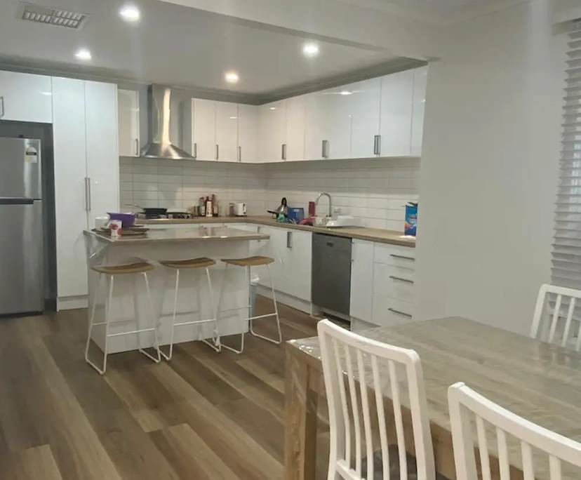 Furnished room in a share house