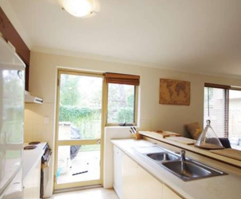 $700, Whole-property, 2 bathrooms, Maylands WA 6051