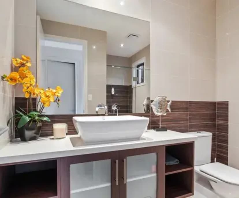 $600, Share-house, 6 bathrooms, Surfers Paradise QLD 4217