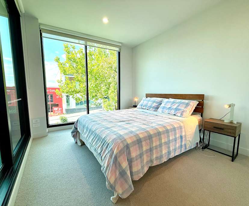 Furnished room with own bathroom