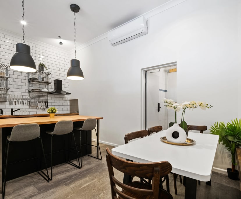 $380, Share-house, 6 bathrooms, Surry Hills NSW 2010