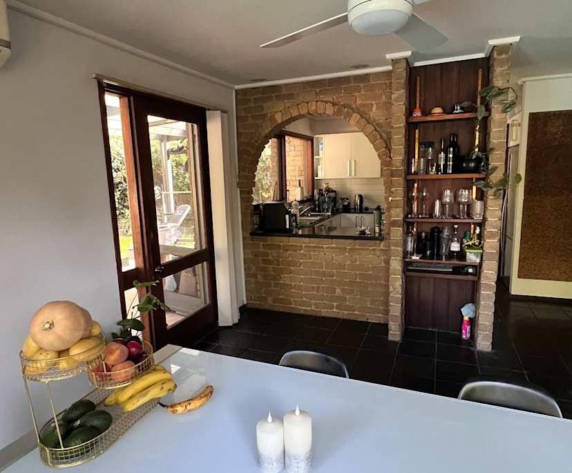 Room in a share house