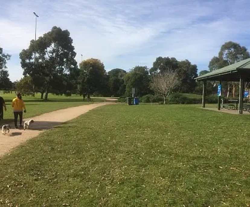 $295, Share-house, 5 bathrooms, Brighton East VIC 3187